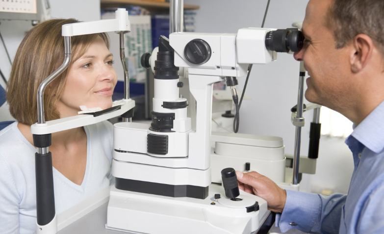 WHAT ARE CATARACTS?