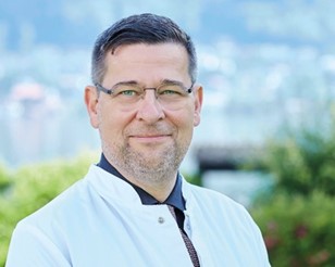 Prof. Christian Firschke