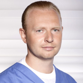 Dr. Valentyn  Parashchuk