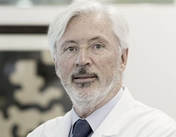 Dr. Antonio  De Lacy