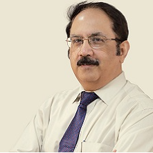 Dr. Vineet  Talwar